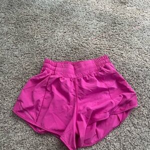 Lululemon Athletica sonic pink hotty hot shorts #sonicpink #lululemon